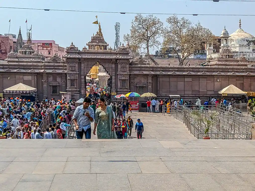Kashi Vishwanath Temple - Banaras Places to Visit